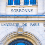 L'une des entrées de l'université de Paris 1 Panthéon-Sorbonne, en mars 2025. (LEYLA VIDAL / MAXPPP)